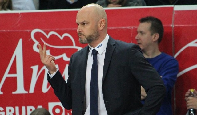 Wojciech Kamiński w roli trenera Stali zmierzy się z Rosą w pierwszej kolejce