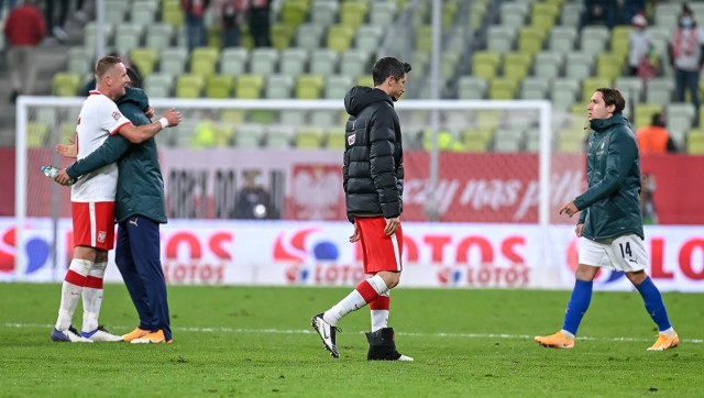 11.10.2020 gdanskenerga stadion gdansk. pilka nozna - reprezentacja. mecz ligi narodow polska - wlochyna zdjeciu:  robert lewandowski (9)fot. przemek swiderski / polska press / dziennik baltycki