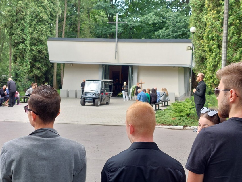 Pogrzeb 24-letniego Patryka P. Zginął w tragicznym wypadku przy moście Dębnickim w Krakowie