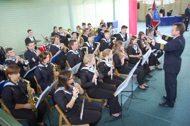 Młodzieżowa Orkiestra Dęta Zespołu Szkół Żeglugi Śródlądowej w Nakle da koncert w sobotę