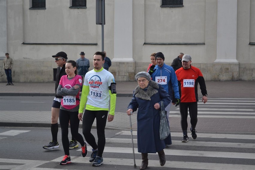 42-200 Maraton Częstochowskie wystartował! To pierwszy taki...