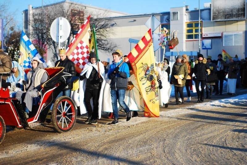 Tłumy na I Orszaku Trzech Króli w Kłobucku