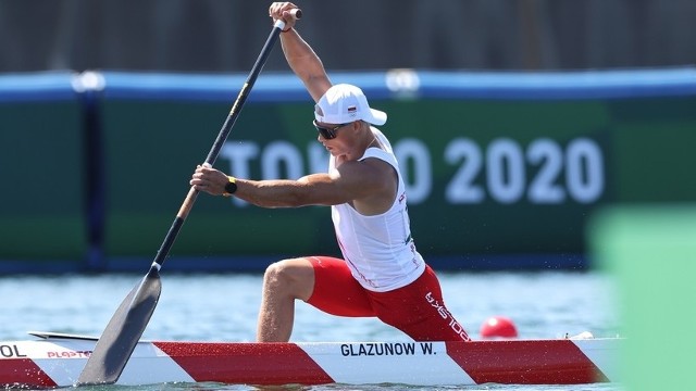 Wiktor Głazunow z AZS AWF Gorzów zdobył w MŚ w Duisburgu dwa srebrne i jeden brązowy medal oraz kwalifikację olimpijską do Paryża w konkurencji C-1 na 1000 metrów.