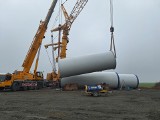 Transport elementów farmy wiatrowej w Pietrowicach Wielkich zakończony. 36 tys. gospodarstw domowych skorzysta z zielonego prądu