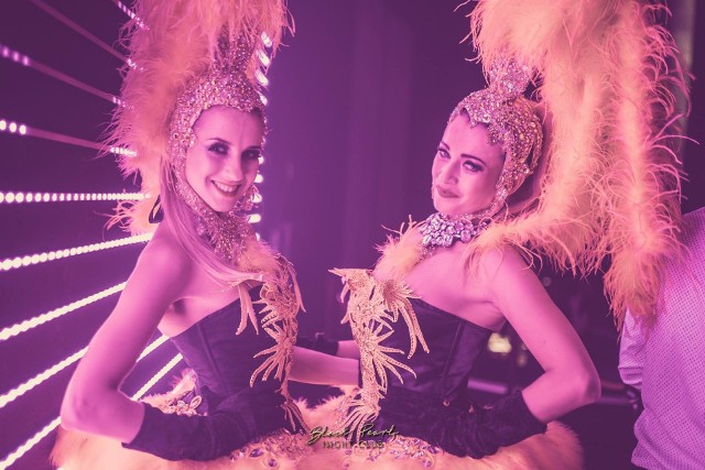 W sobotę w dyskotece Black Pearl Disco w hotelu Lubicz odbyła się impreza z cyklu Carnival SAMBA RIO/Sambodrom Show. Zobaczcie kolorowe zdjęcia z imprezy.  Więcej informacji o klubie Black Pearl Disco Club znajdziesz na Facebooku: Black Pearl Disco Club