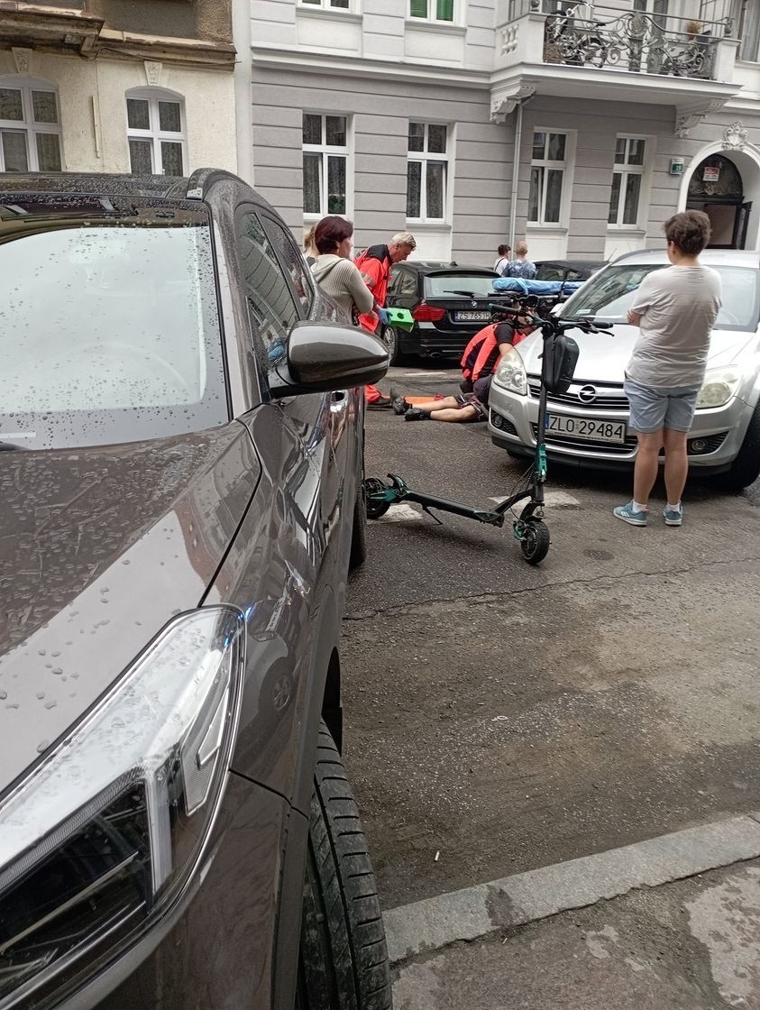 Potrącenie na ulicy Mazurskiej w Szczecinie. Poszkodowana jedna osoba