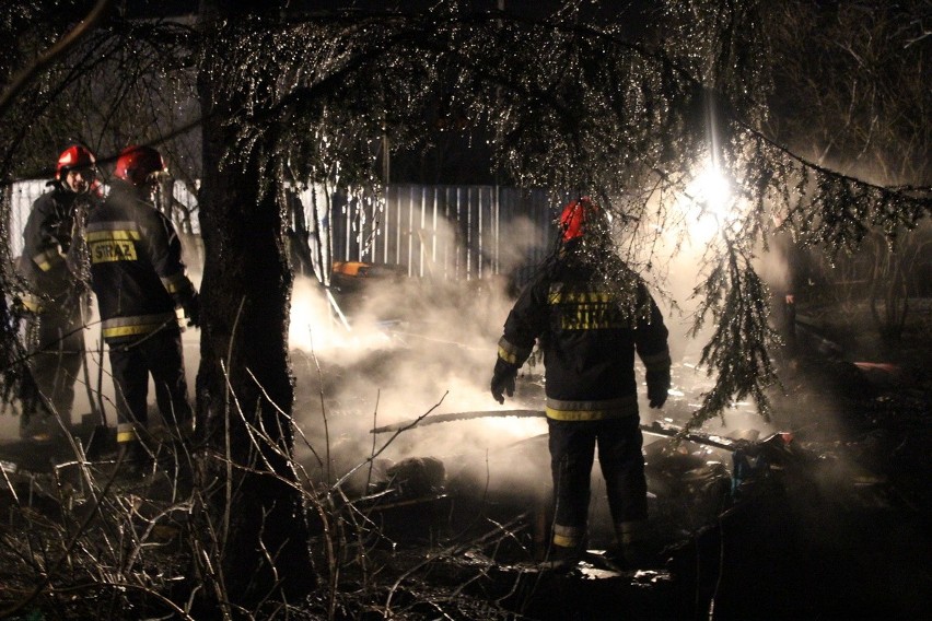 Tragiczny pożar przy Basenowej w Łodzi
