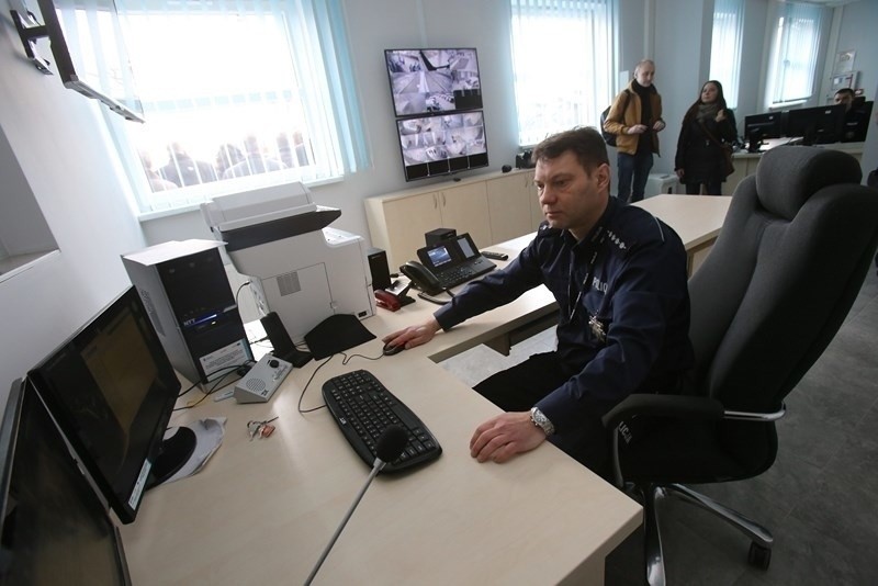 Nowy komisariat policji w Sosnowcu w dniu otwarcia