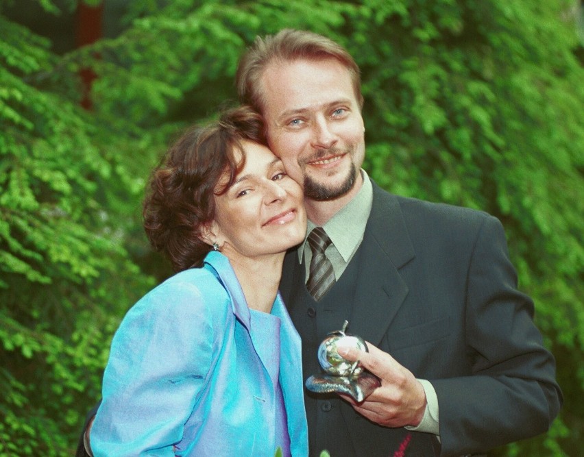 Artur i Paulina pobrali się w 1992 roku. W kolejnym roku na...