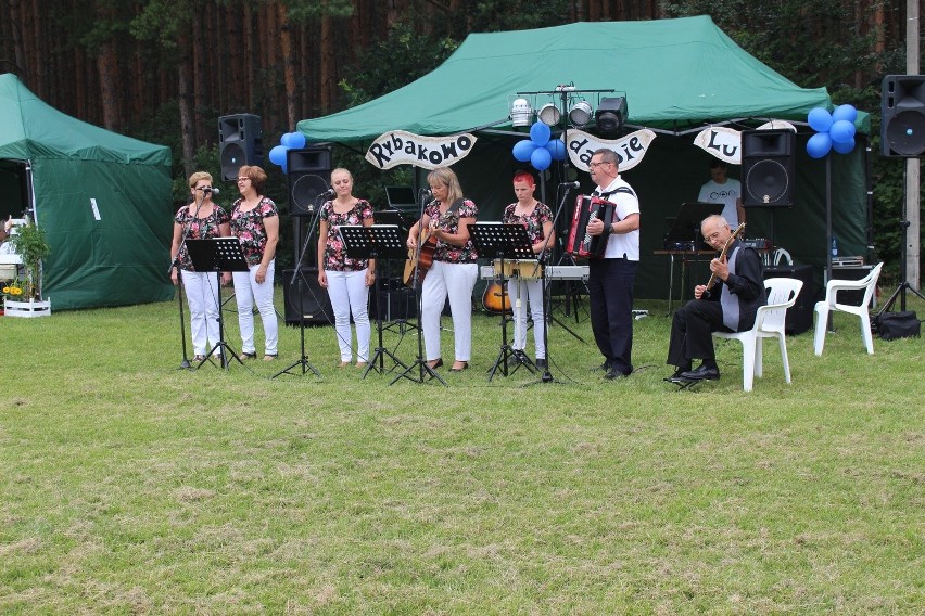 W sobotę (23 lipca) na boisku w Rybakowie odbył się festyn...