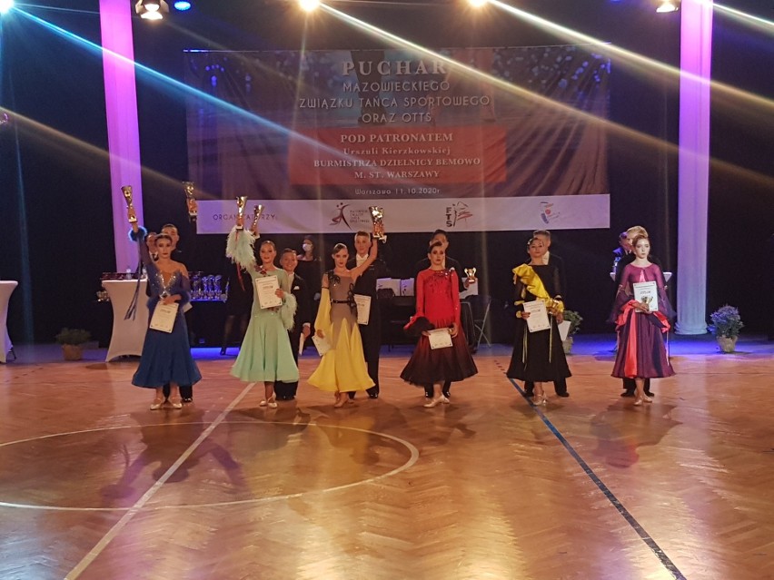 UKS Atria Ostrołęka: siedem medali w dwóch turniejach tańca, 10-11.10.2020. Zdjęcia tancerzy