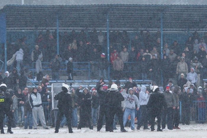 W meczu IV ligi Pomorze, Pogon Lebork przegrala z Gryfem...