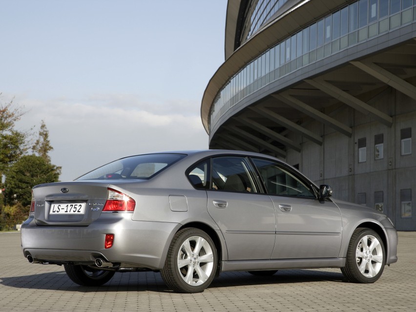 Używane Subaru Legacy IV (2003-2009)...