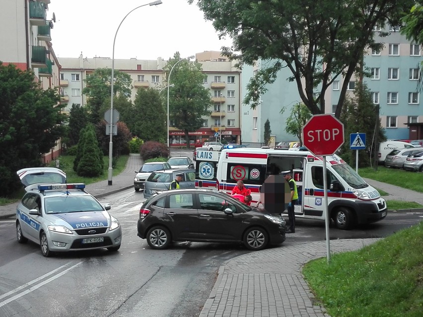 Do zdarzenia doszło ok. godz. 6:50 na skrzyżowaniu ulic...