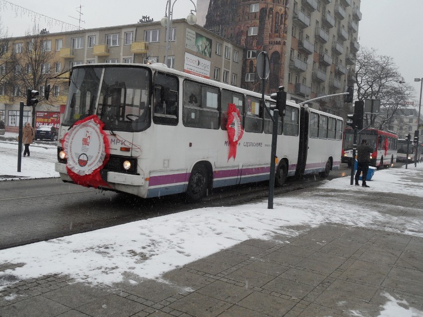 Wielki pokaz autobusów hybrydowych w Częstochowie ZDJĘCIA