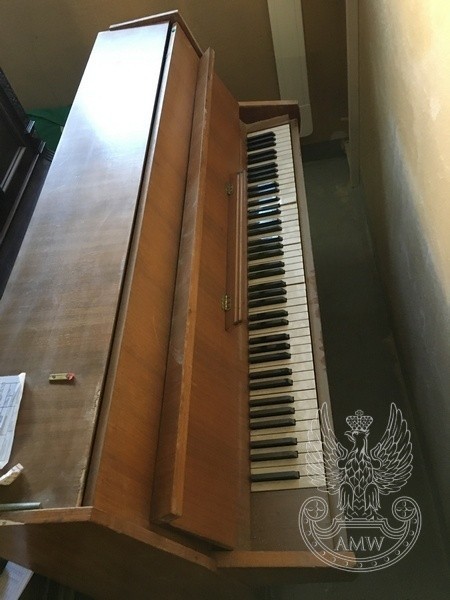 Pianino CALISIA NOKTURN M105
