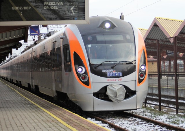Sukces uruchomionego w grudniu przez koleje  Kijów - Przemyśl spowodował, że planowane są kolejne połączenia.
