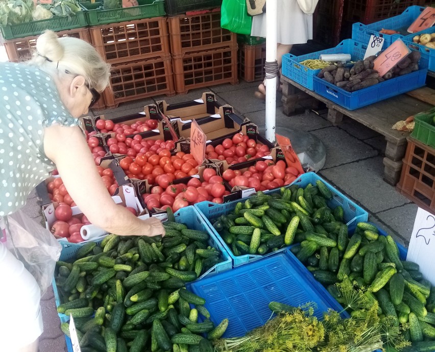 Poza nielicznymi wyjątkami, warzywa są drogie....