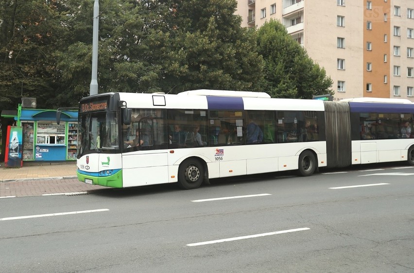 Szczecin: Autobusy pospieszne zawieszone. Są protesty [SONDA]