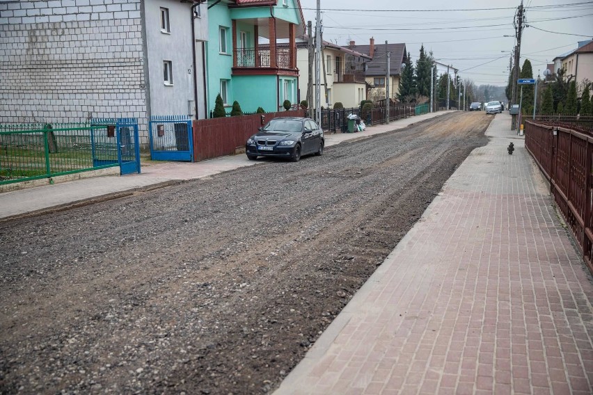 Budowa ulicy Wiosennej w Zaściankach