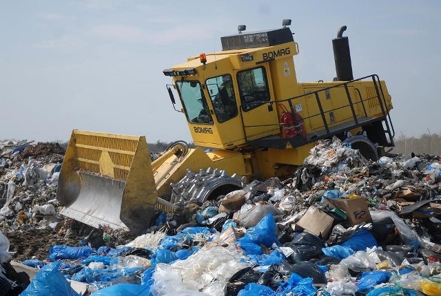Zakład Zagospodarowania Odpadów podniósł opłaty za przyjęcie odpadów na składowisku.