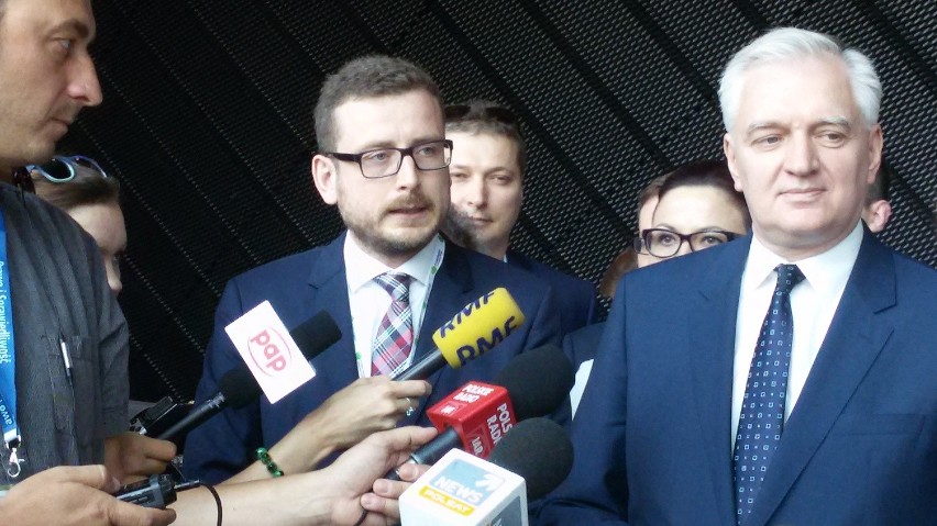 Radny sejmiku wojewódzkiego Janusz Buzek odchodzi z...