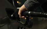 Ceny paliw w dół przez koronawirusa? Tanie tankowanie na stacjach paliw, Orlen obniża ceny. Ile kosztuje benzyna i olej napędowy?