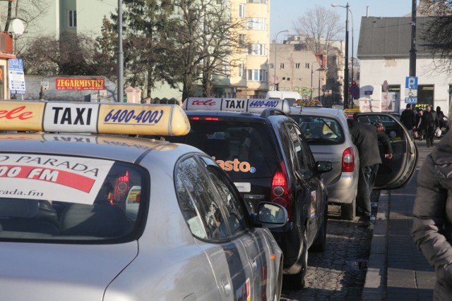 Obecnie licencję taksówkarską posiada w Łodzi 2950 osób
