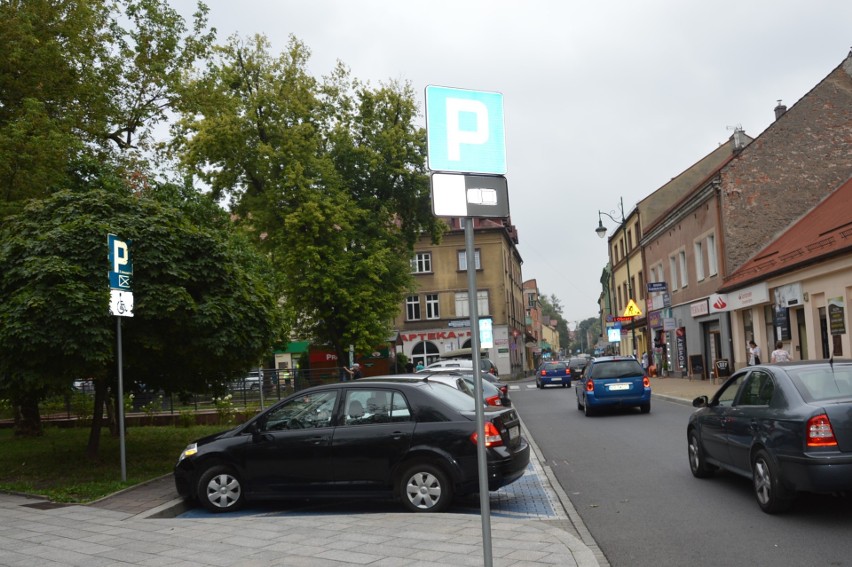 Płatne parkingi w obrębie Rynku najczęściej są zajęte