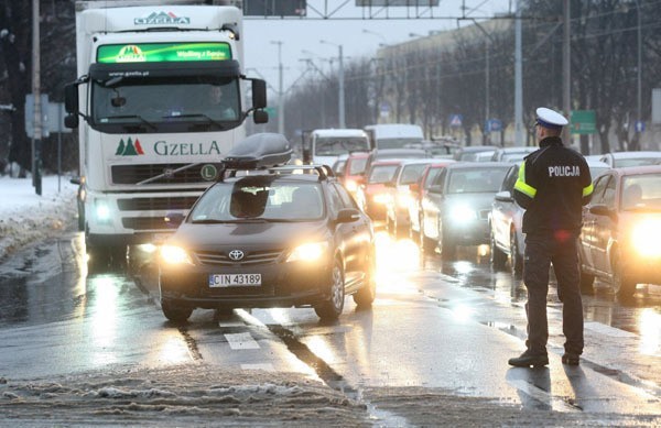 Gigantyczny korek na ul. Pabianickiej