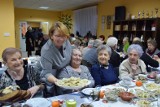 Trzcielscy seniorzy podzielili się opłatkiem. Nie zabrakło tradycyjnych potraw [ZDJĘCIA] Autor: Katarzyna Sanocka-Tureczek