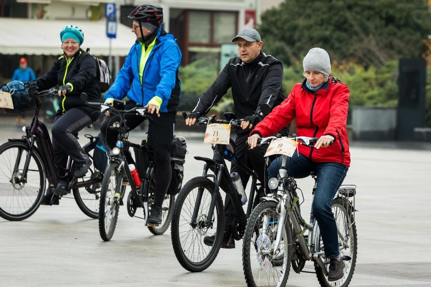 Wspólny przejazd cyklistów w ramach Jesiennej Rywalizacji...