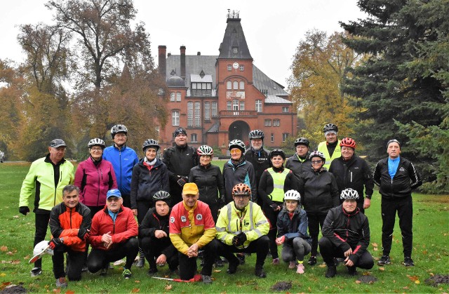 Klub Turystyki Rowerowej Goplanie przy Nadgoplańskim Oddziale PTTK w Kruszwicy był organizatorem rajdu rowerowego na zakończenie sezonu 2022. Uczestnicy pokonali małą pętlę jeziora Gopło