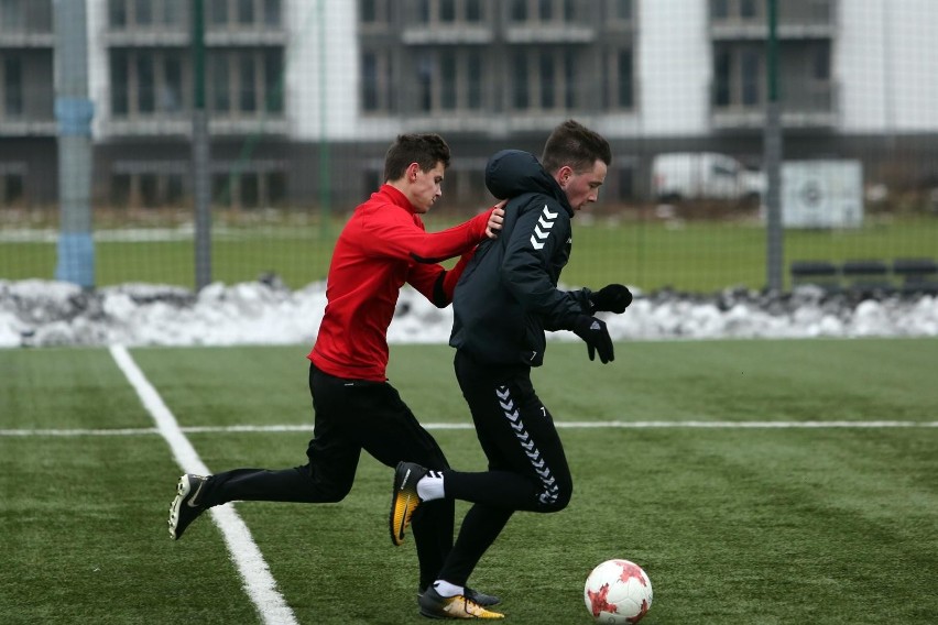 Pierwszy zimowy sparing i drugi nowy zawodnik Garbarni Kraków [ZDJĘCIA]