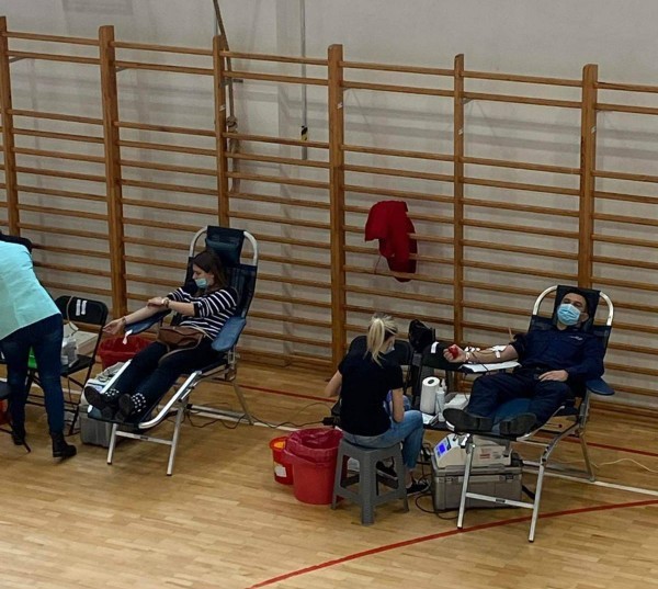 Piękna akcja krwiodawstwa w Powiatowym Centrum Kulturalno-Rekreacyjnym we Włoszczowie. Zebrano 22,5 litra krwi! Zobaczcie zdjęcia