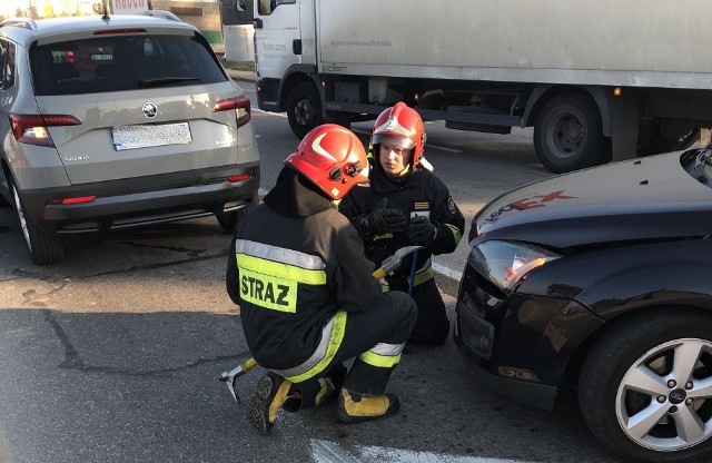 Wypadek na skrzyżowaniu Jana Pawła II i Narodowych Sił Zbrojnych w Białymstoku.