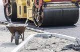 Po pijaku urządził sobie przejażdżkę... walcem drogowym 