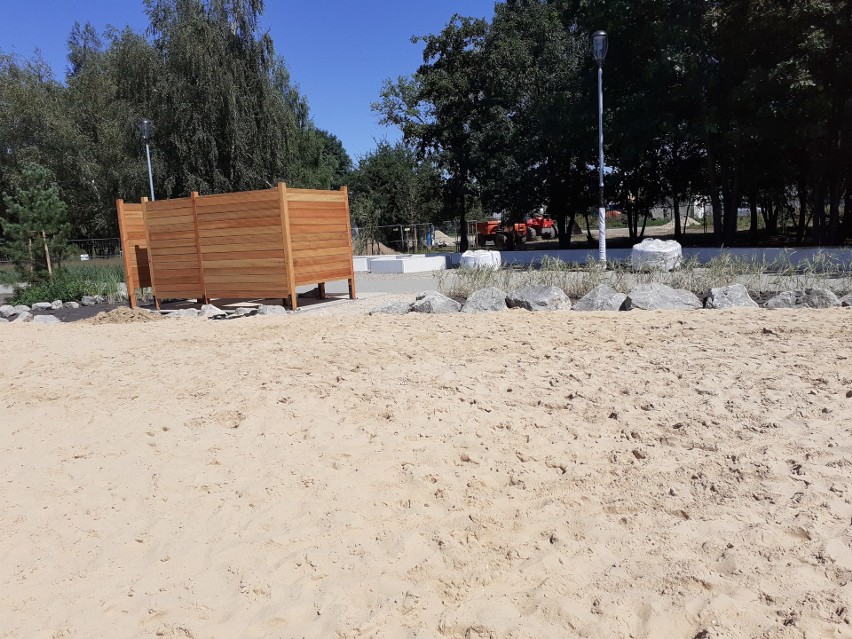 Nowa plaża nad zalewem Bagry w Krakowie