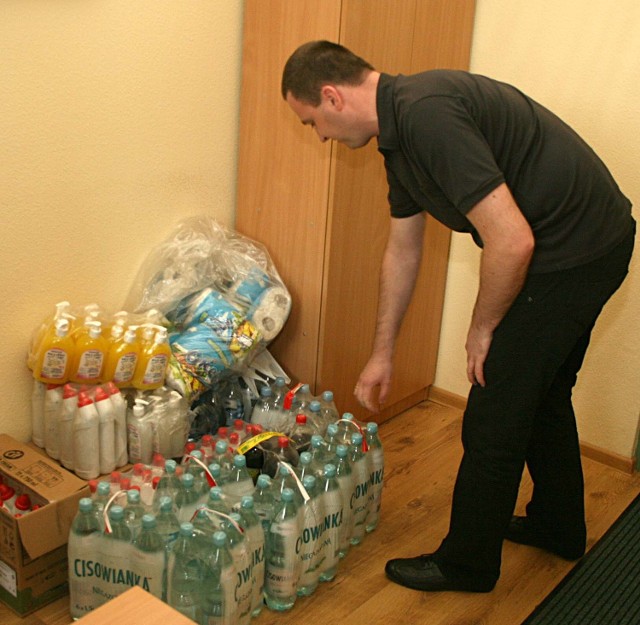 Dary dla powodzian zbierane są między innymi w radomskim Urzędzie Miejskim, pokój 105.