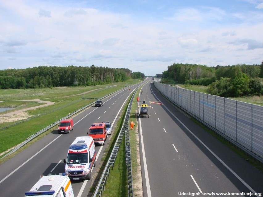 Wypadek na S3. Jedna osoba zginęła, dwie są ciężko ranne (zdjęcia)