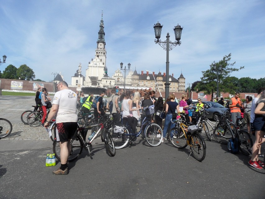 W Częstochowie na rowerze historycznie ZDJĘCIA