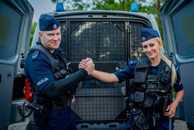 W serialu „Policjanci z sąsiedztwa” występują Kamila Bodnar i Mateusz Chmielewski, policjanci z Kędzierzyna-Koźla.