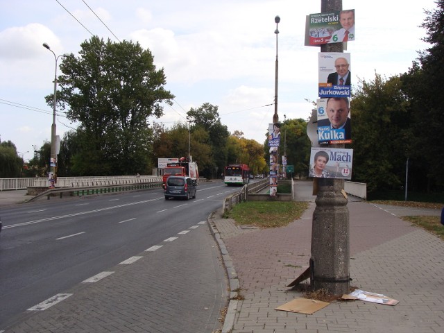 Plakaty wyborcze przestaną zaśmiecać ulice.