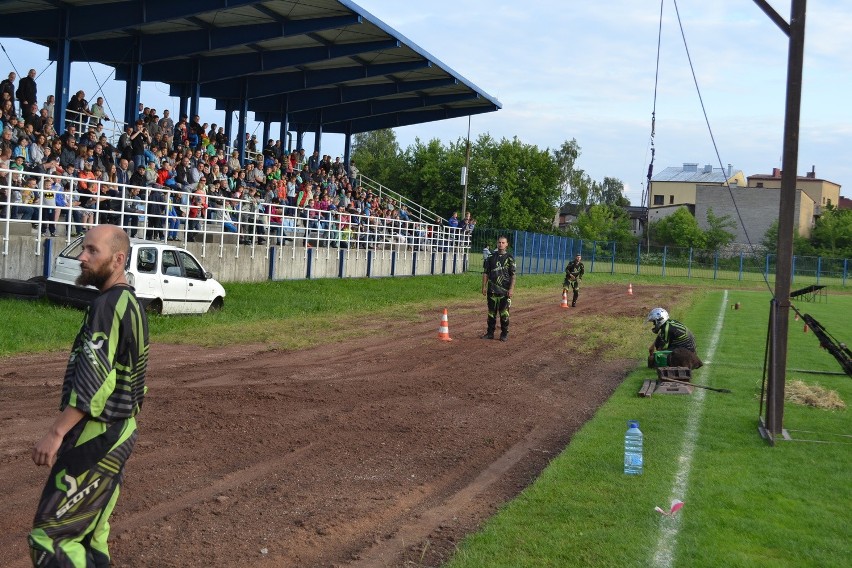 Kaskaderzy z grupy Street Owners zafundowali widzom w...