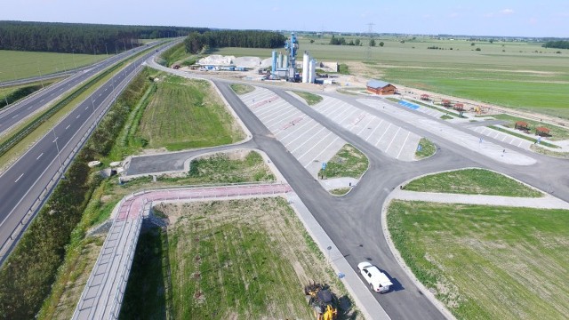 W dwóch miejscach obsługi podróżnych przy S5 w Wielkopolsce mają się pojawić stacje benzynowe. Oba są zlokalizowane pod Kościanem.