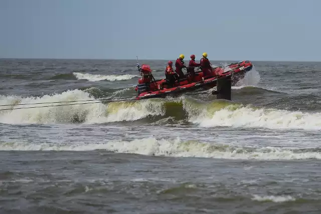 Do niebezpiecznego zdarzenia doszło w środę w godzinach popołudniowych na mieleńskiej plaży.