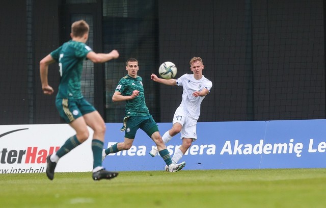 Maksym Pietrzak znacznie przyczynił się do sukcesu drużyny U-19, która sięgnała po raz czwarty po mistrzostwo kraju
