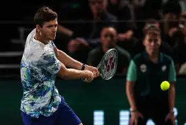 Hurkacz walczy o ATP Finals. Dziś mecz z Dimitrowem! Do czterech razy sztuka?