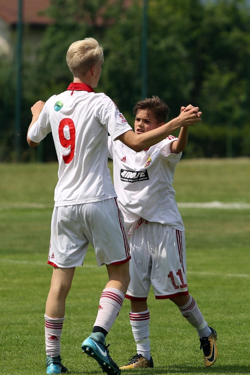 Tak Wisła Kraków zapewniła sobie zwycięstwo w grupie CLJ U-15 i awans do półfinału mistrzostw Polski [ZDJĘCIA]