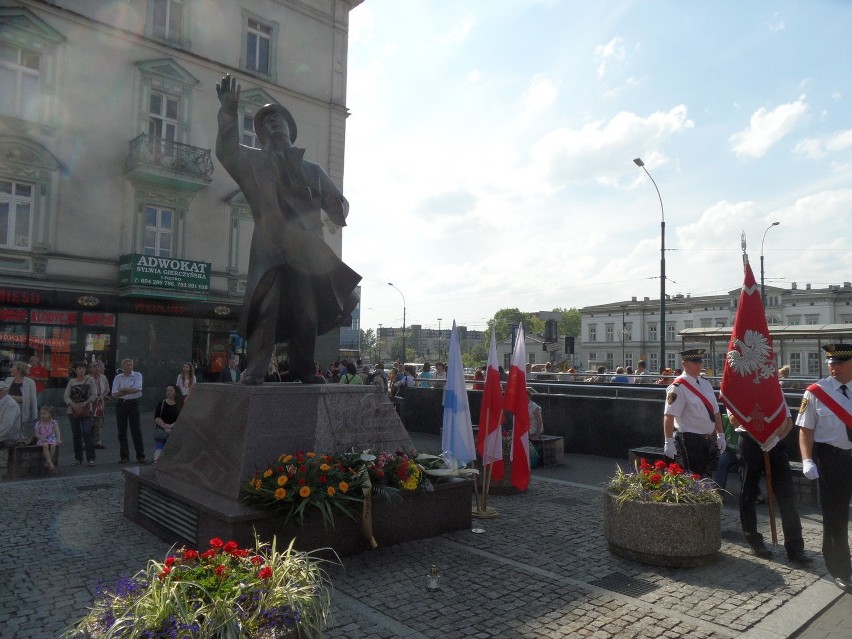 Sosnowiec: 111. rocznica urodzin Jana Kiepury [ZOBACZ ZDJĘCIA i WIDEO]